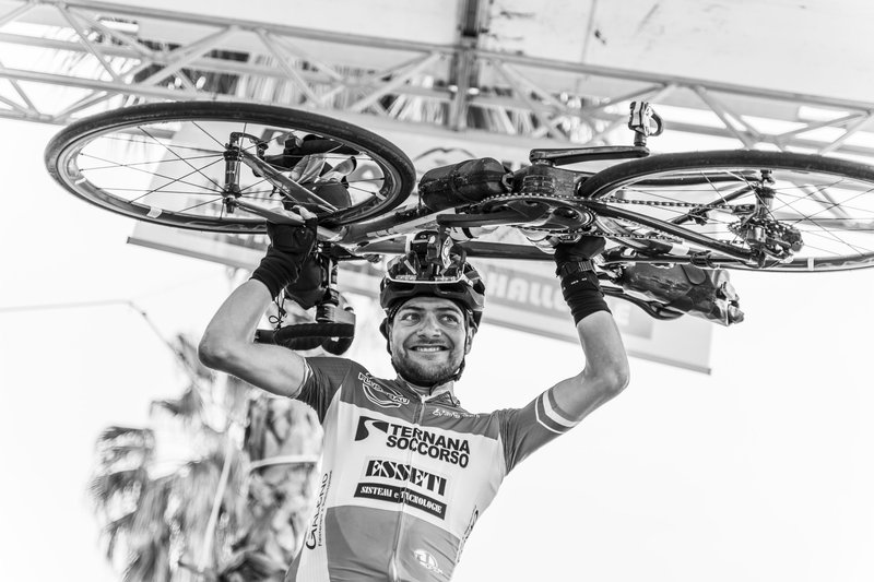 Uno sguardo a uncrossable rush gioco